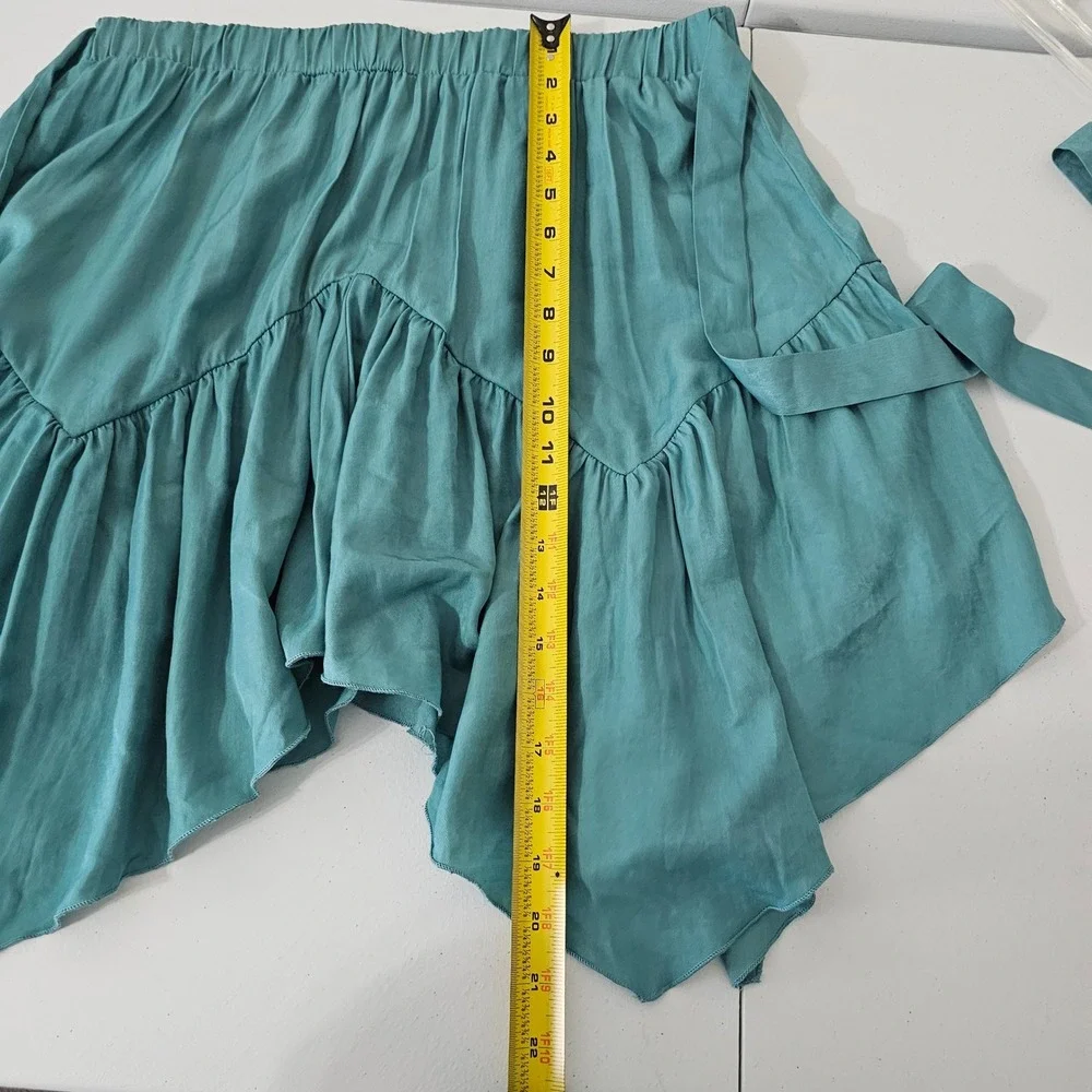 Halara Handkerchief Hem Mini Skirt Large Teal Green Fairycore Ruffle Tie Waist